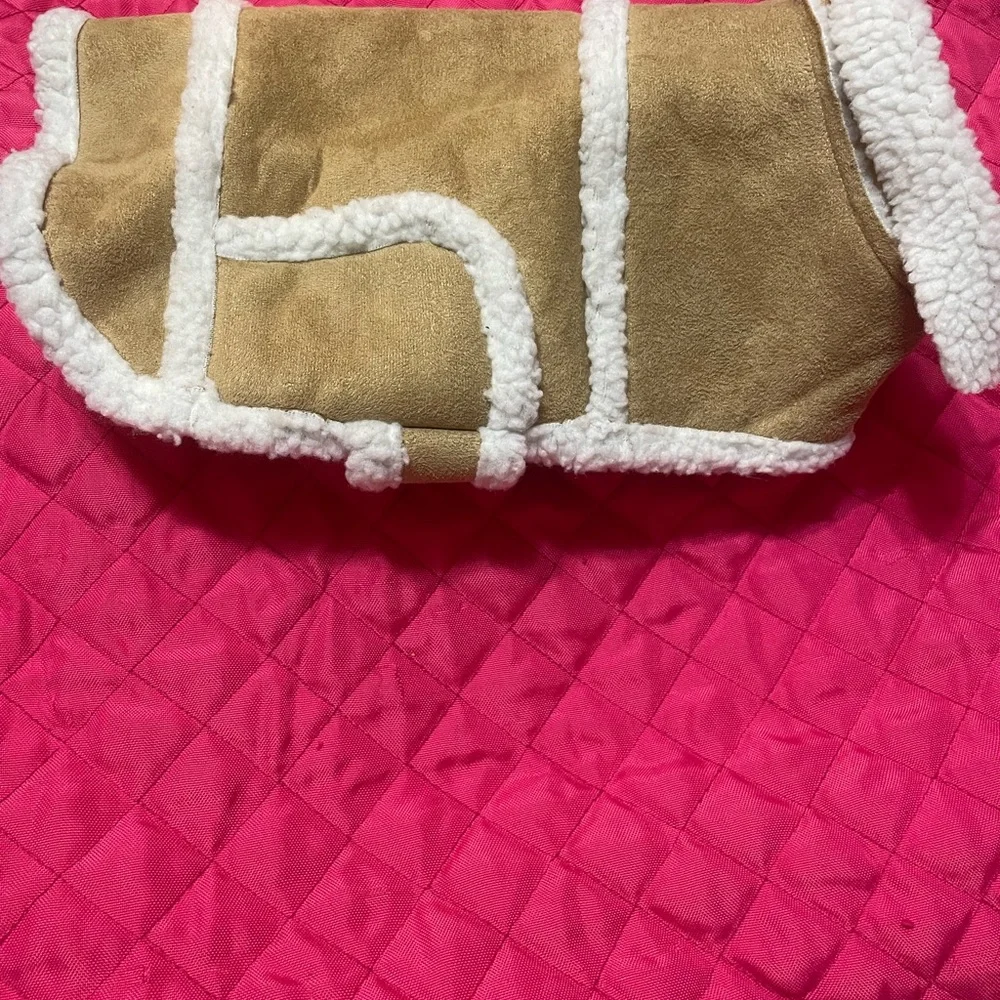 Pre loved medium dogs sweater